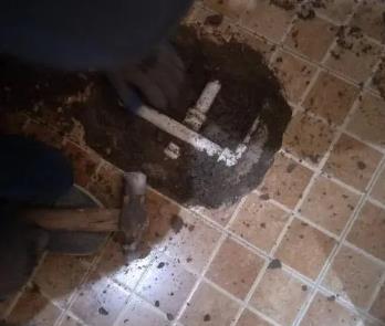 振安卫生间漏水维修公司为您分享下卫生间渗水如何处理及注意事项